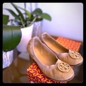 Tory Burch Camellia Pink Naplak/Elastic Flats